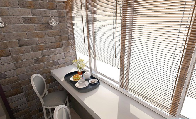 Подоконник как стол