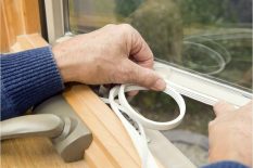 Утепление деревянного окна