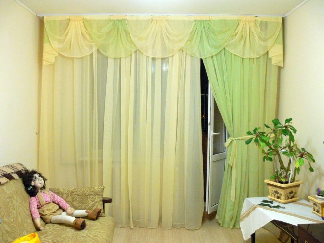 Балкон в спальне