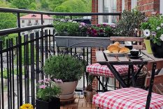 Кованая мебель для балкона