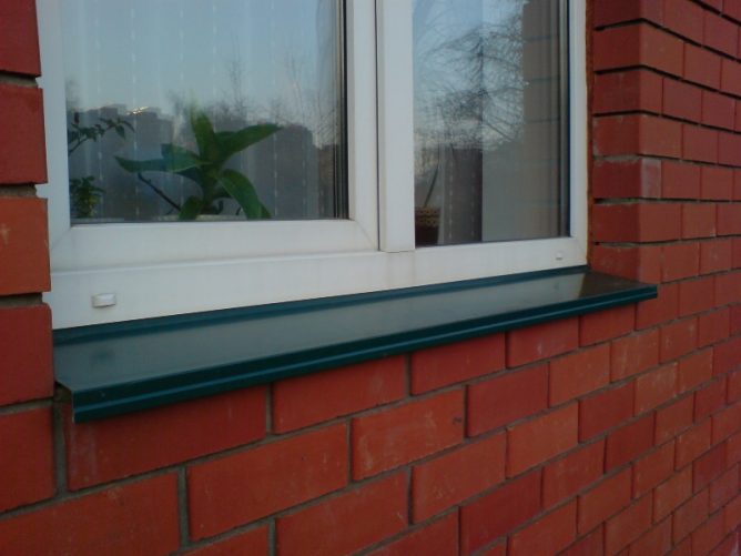 Отлив на окне