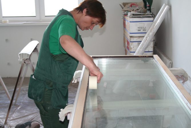 наклейка малярного скотча