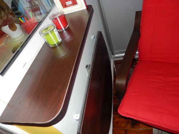 Удобный подоконник