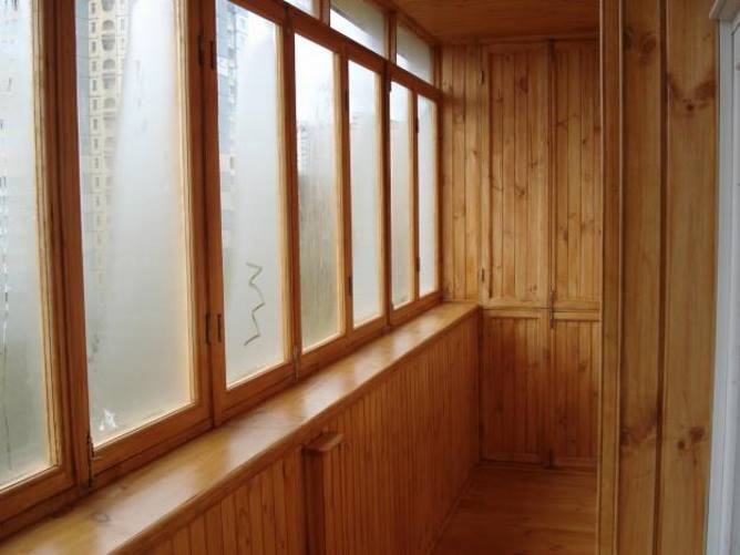 Деревянная рама остекления