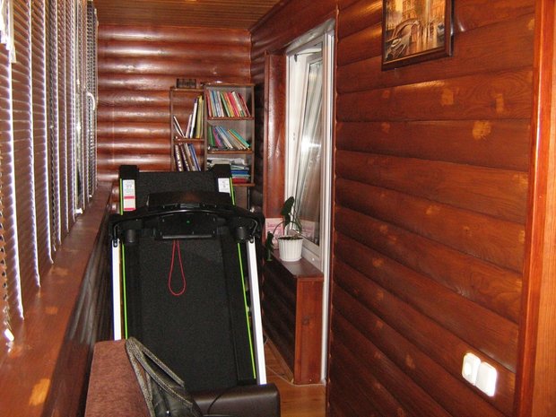 Отделка балкона